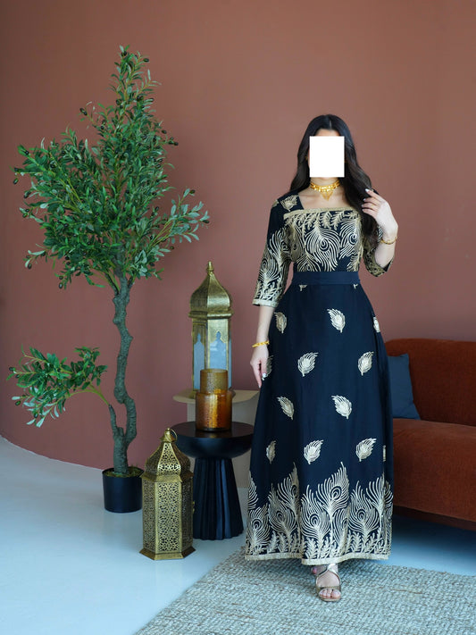 فستان عالية